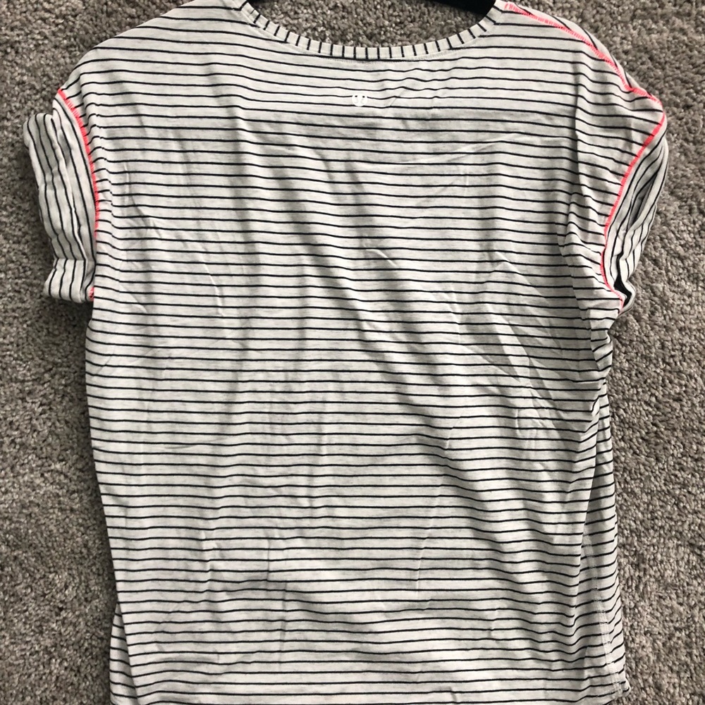 Lululemon shirt